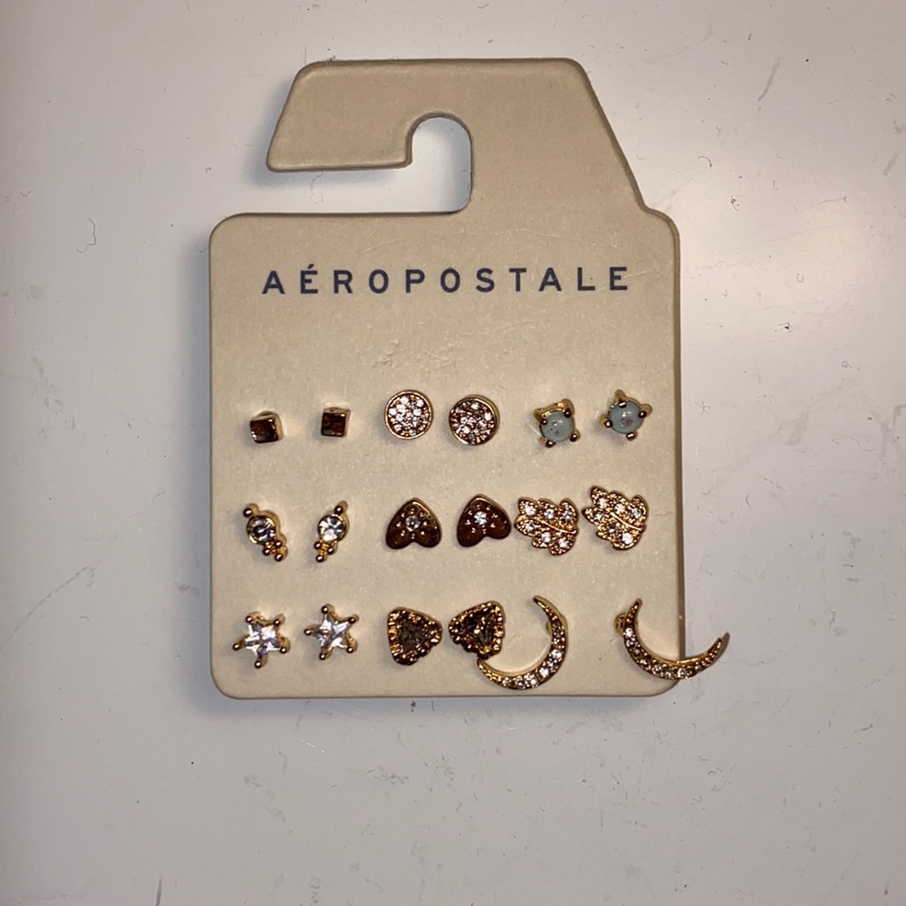 Aeropostale earings